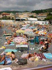 Xtrallusion photo gallery of Italy. Photos, pictures, images and photographs of the Italian Rivieras, the Italian Lakes, the Italian Alps, the Cinque Terre, the Amalfi coast and some of the most beautiful corners of Italy. Plus photos of Italian cities such as Pisa, Milan, Genoa and Rome.